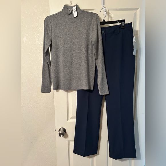 ‼️SOLD‼️ 💙Worthington Straight Leg Slacks💙 - Picture 3 of 3